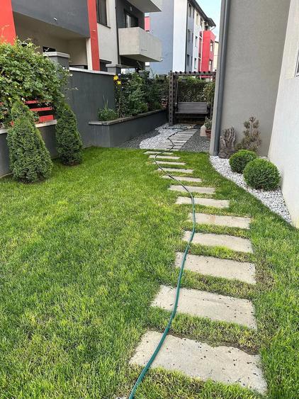 Apartament cu 2 camere semidecomandat în Giroc
