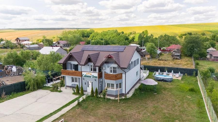 Casă cu Teren 1460 Mp în Bogonos