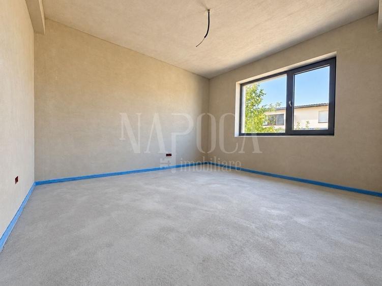 Duplex cu 4 camere cu Canalizare în Andrei Mureșanu