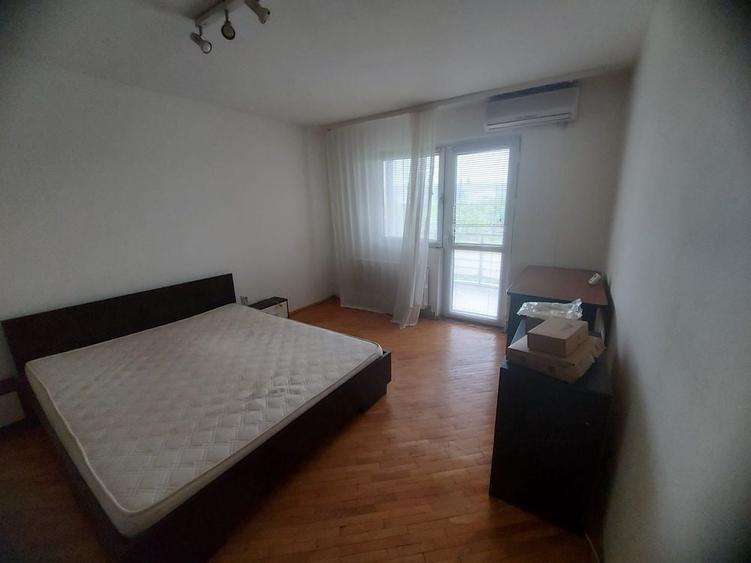 Garsonieră decomandată în Alexandru cel Bun