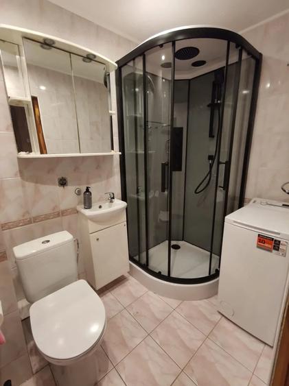 Apartament cu 2 camere decomandat în Telegrafului