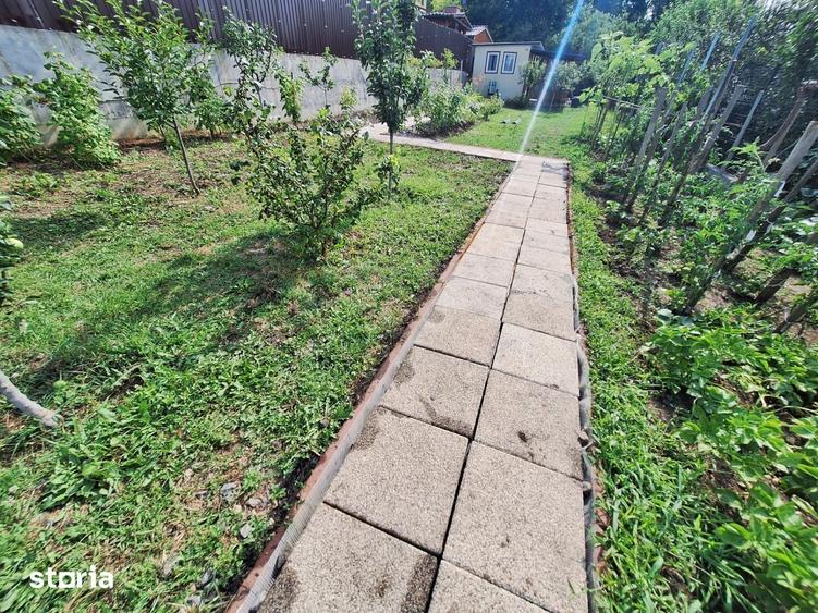 Teren de 437 mp, în Florești
