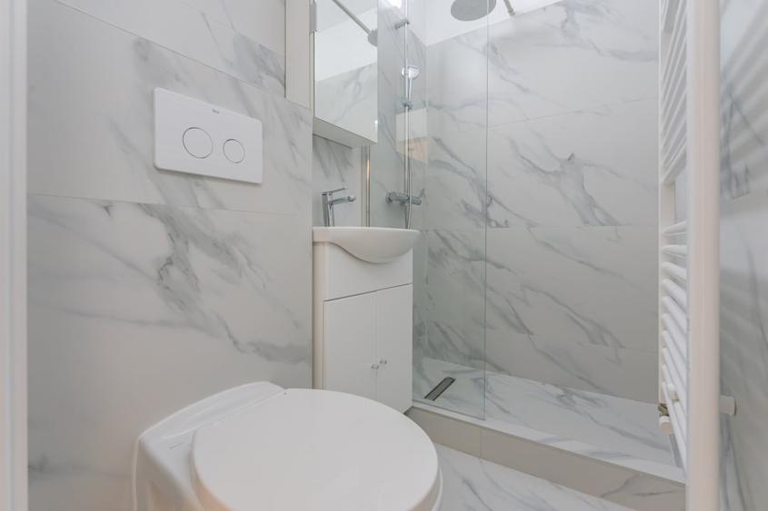 Apartament cu 2 camere semidecomandat în Astra
