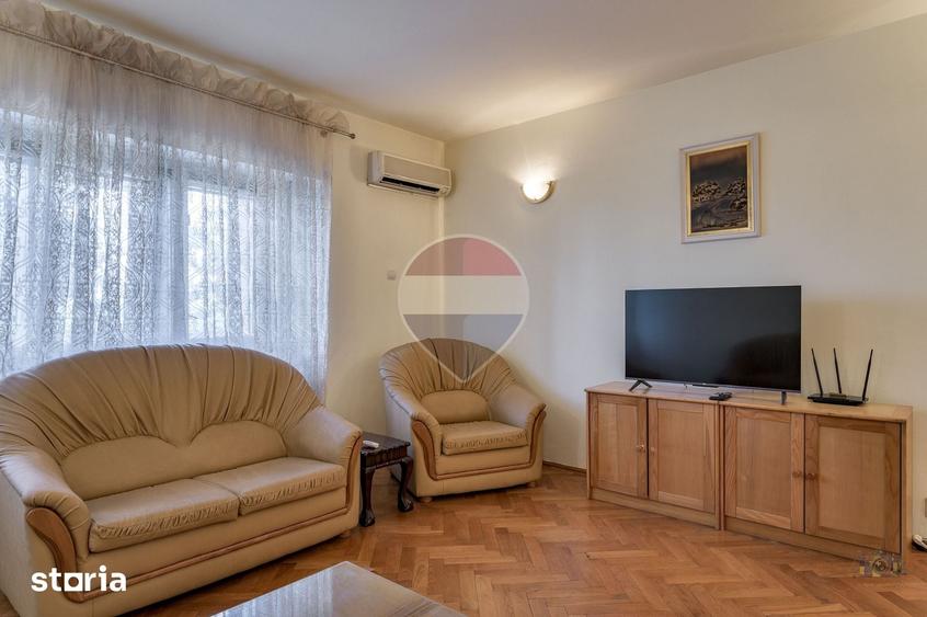 Apartament cu 3 camere în Vatra Luminoasă