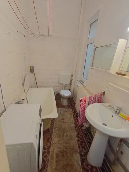 Apartament cu 2 camere nedecomandat în Bălcescu