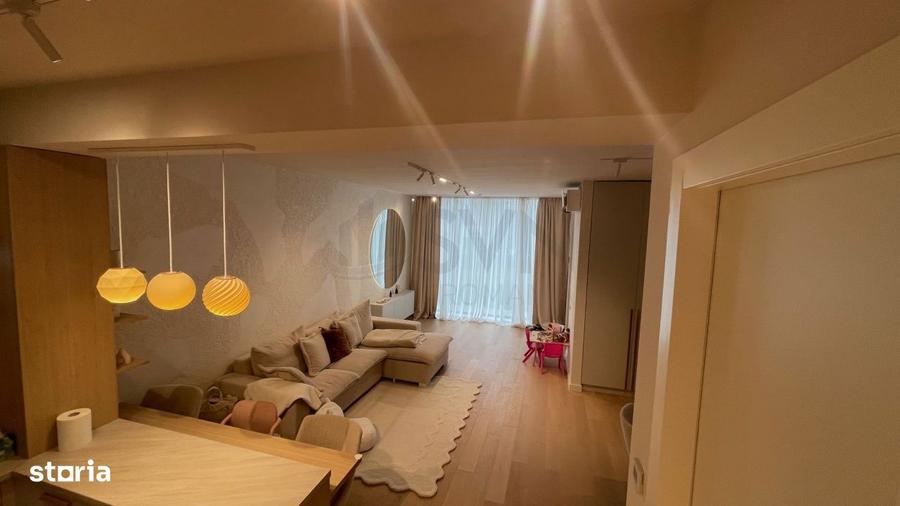 Casă cu 3 camere cu Teren 150 Mp în Tunari