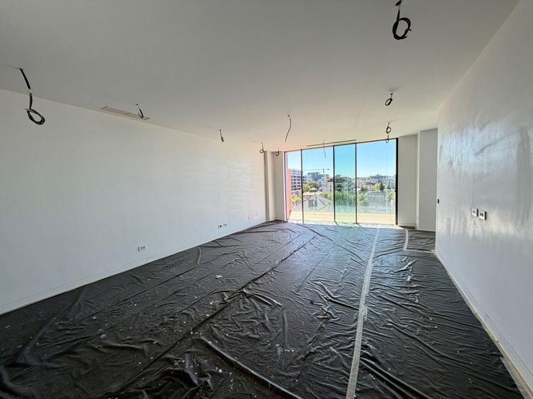 Apartament cu 3 camere în Floreasca