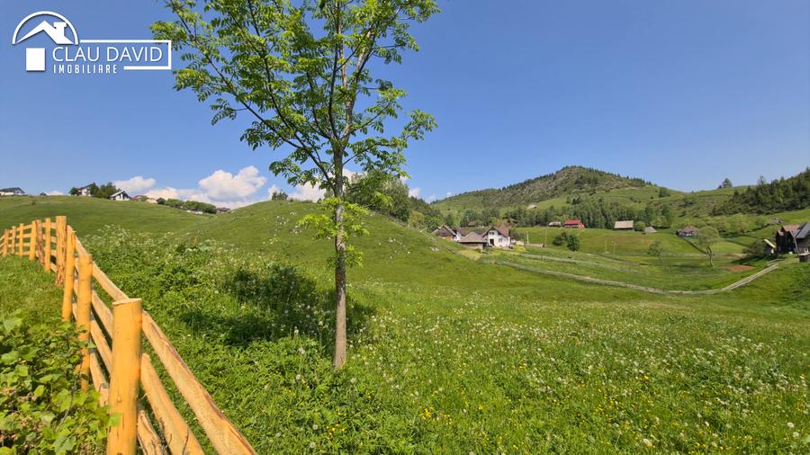 Teren Construcții intravilan de 3970 mp, în Fundata