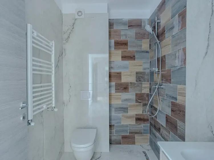 Apartament cu 4 camere în Central