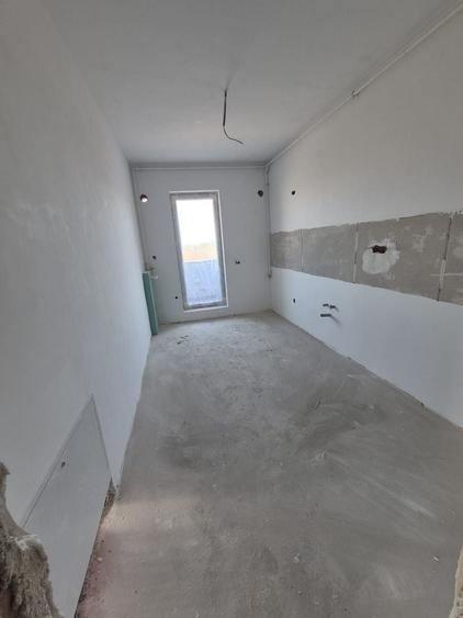Apartament cu 2 camere decomandat în Theodor Pallady