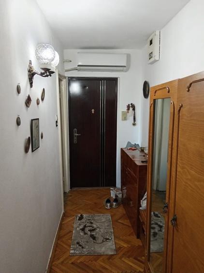 Inchiriez apartament 2 camere - 5