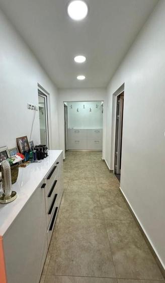 Apartament cu 2 camere decomandat, mobilat în Olteniței