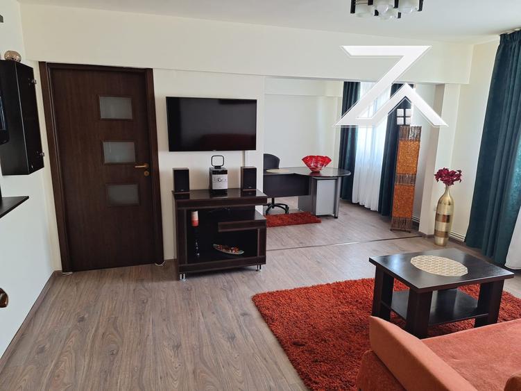 ULTRACENTRAL • 4 CAMERE • PARCARE PRIVATĂ • IDEAL STUDENȚI / LOCUINȚĂ + BIROU - 1