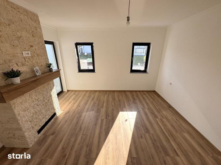 Casă cu 4 camere cu Teren 480 Mp în Bucium