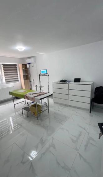 Spațiu comercial, de 50 mp, în Central