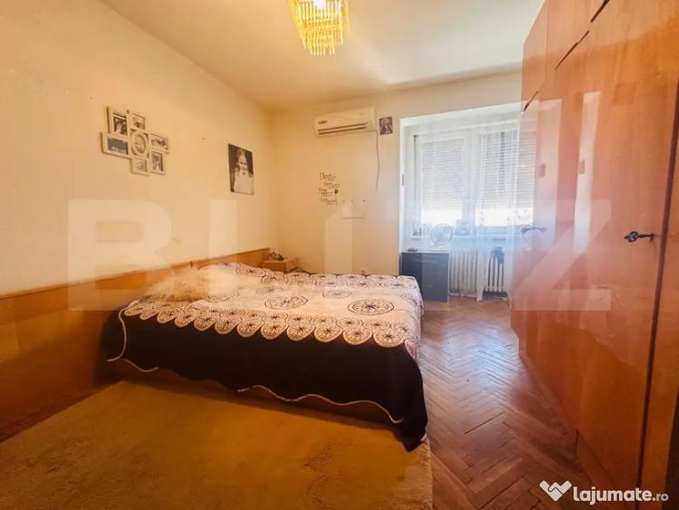 Apartament cu 4 camere decomandat, mobilat în Centru Civic