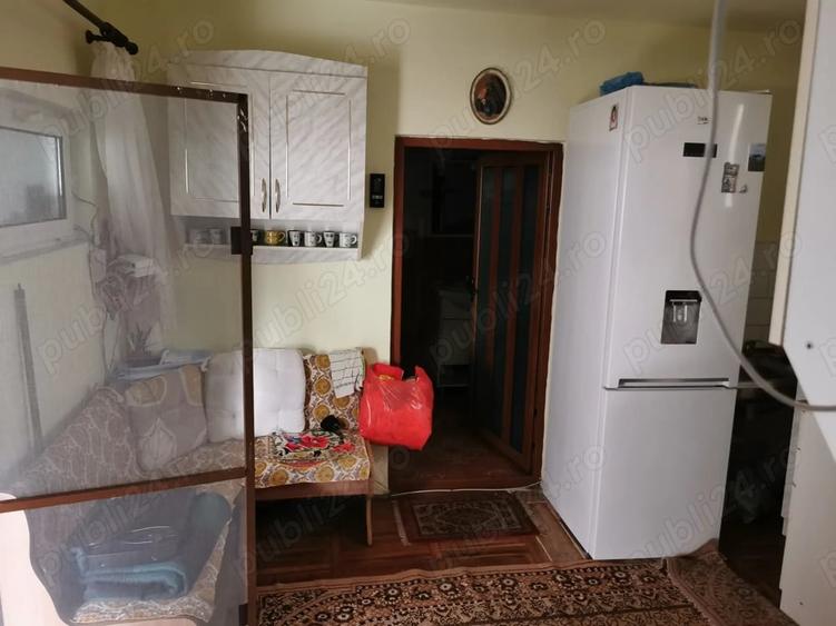 Casă cu 4 camere în Slătioara