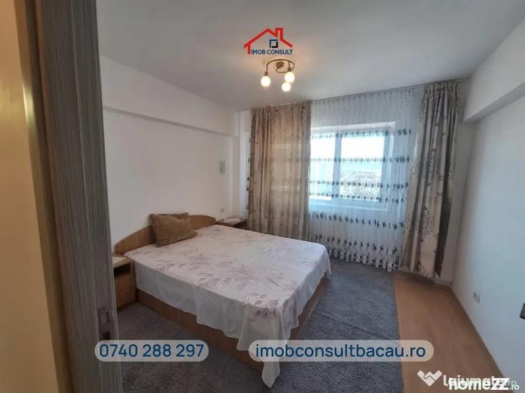 Apartament cu 3 camere decomandat în Letea