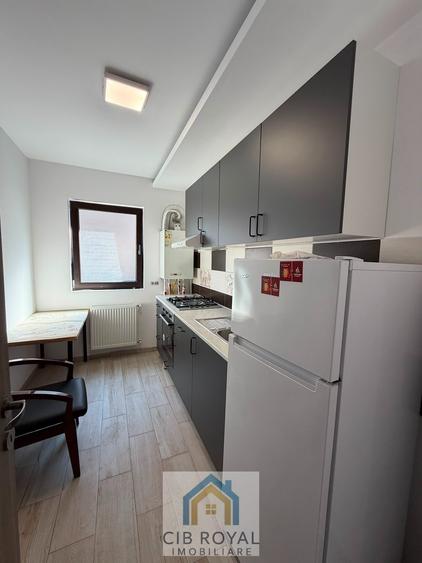 Apartament cu 2 camere semidecomandat în Fundeni