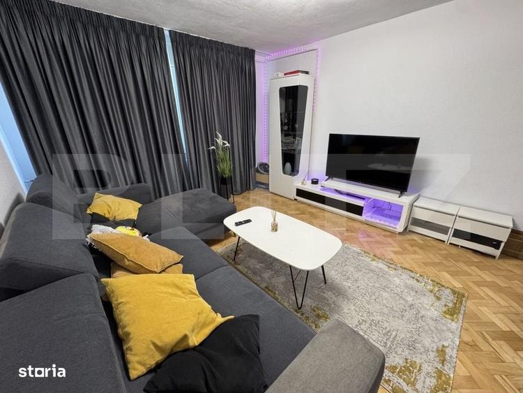 Apartament cu 3 camere decomandat în 1 Mai