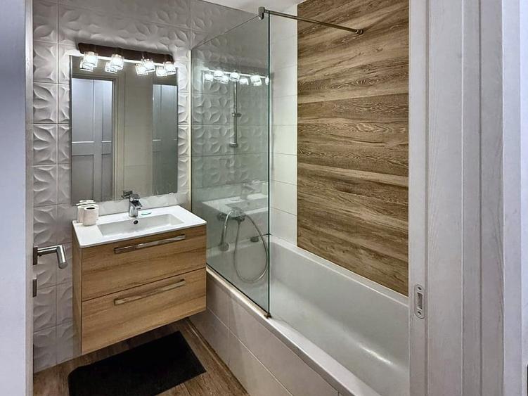 Apartament 3 camere, dotări premium, 2 băi și 2 terase, 5 min de Piața Victoriei - 10