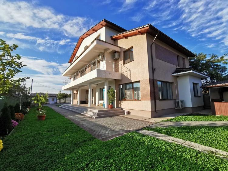 Casă cu 4 camere în Goicea