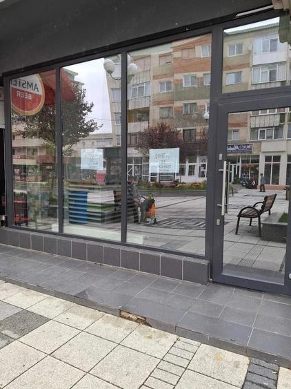 Spațiu comercial, de 78 mp, în Central