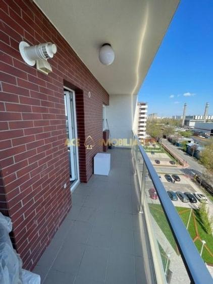Apartament cu 2 camere decomandat, mobilat în Berceni