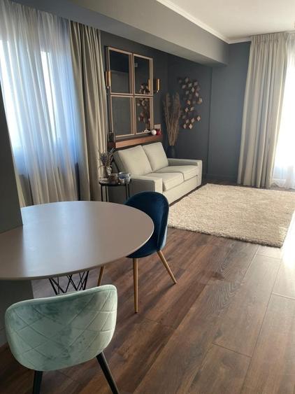 Apartament cu 2 camere semidecomandat, mobilat în Străulești