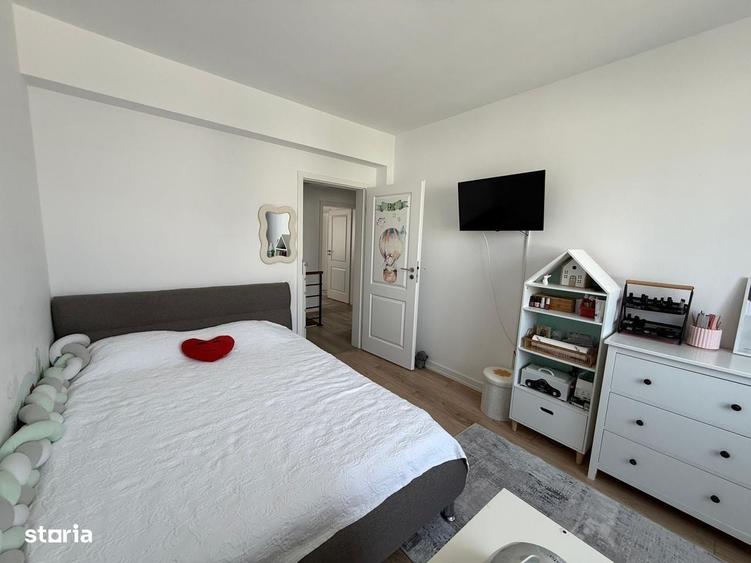 Casă cu 4 camere cu Teren 213 Mp în Central