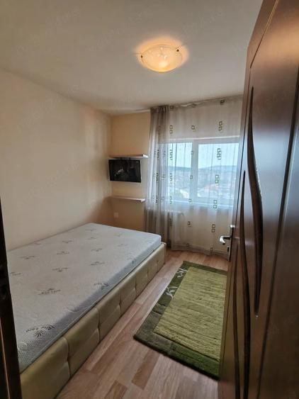 Apartament cu 4 camere decomandat în Mănăștur