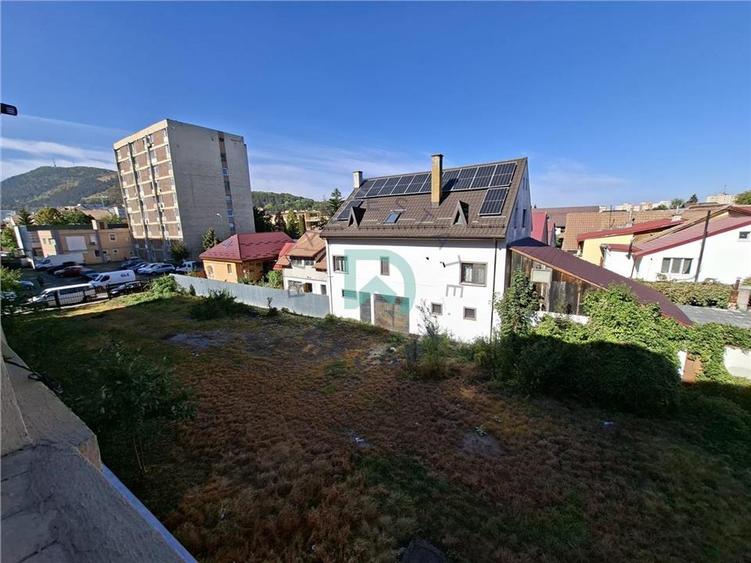 Garsonieră decomandată în Astra