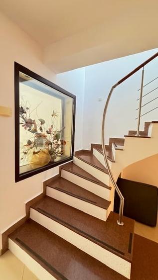 Casa P+2+M, vedere deosebita catre lac, Ovidiu Sud, 1900 euro - 11