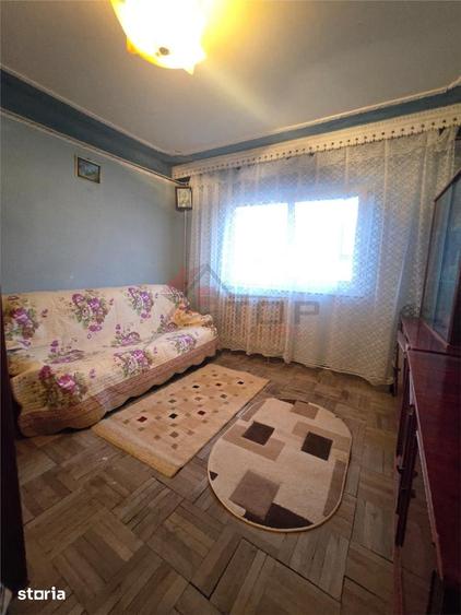Apartament cu 3 camere decomandat în Frumoasa