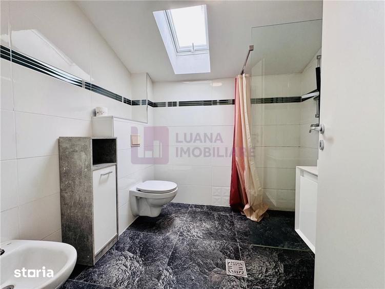 Casă cu 4 camere cu Teren 250 Mp în Roșia