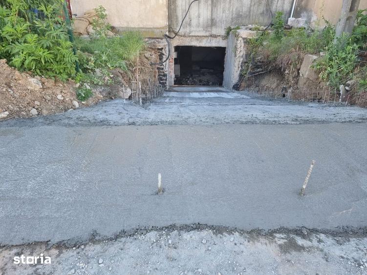 Drumul intre Tarlale spatiu 550 mp - 1