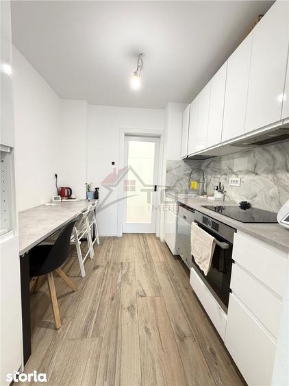 Apartament cu 4 camere în Nicolina
