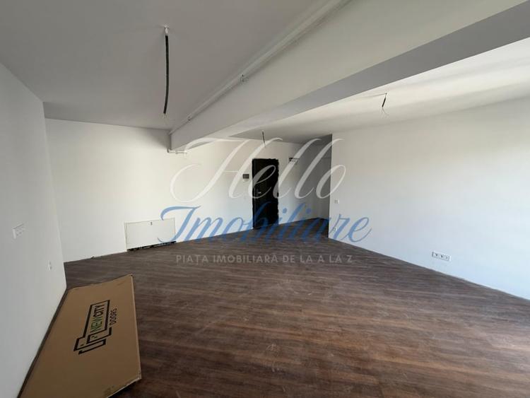 Apartament cu 3 camere semidecomandat în Florești — fotografia 2