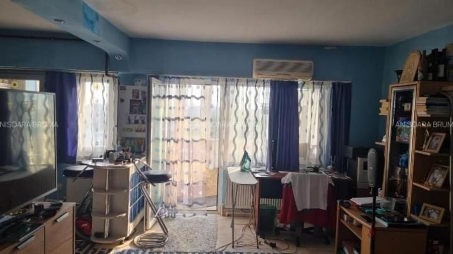 Apartament cu 2 camere decomandat în Gara