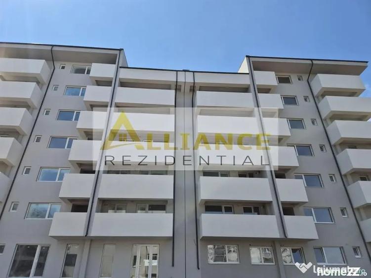 Apartament cu 2 camere decomandat în Apărătorii Patriei