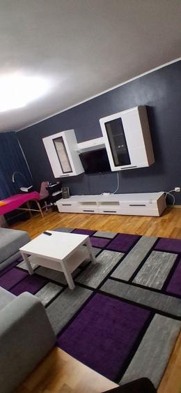 Apartament cu 3 camere decomandat în Nord