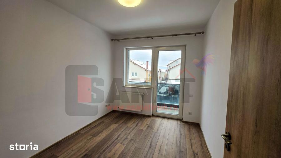 Casă cu 5 camere cu Teren 400 Mp în Central
