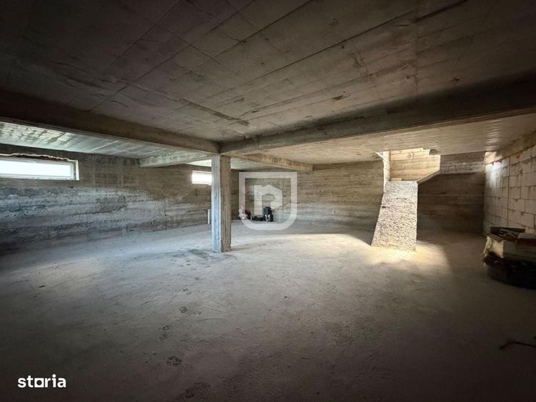Casă cu 4 camere cu Teren 1143 Mp în Șcheia