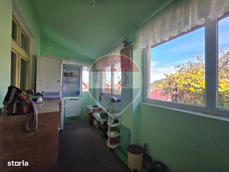 Casă cu 4 camere cu Teren 602 Mp în Central