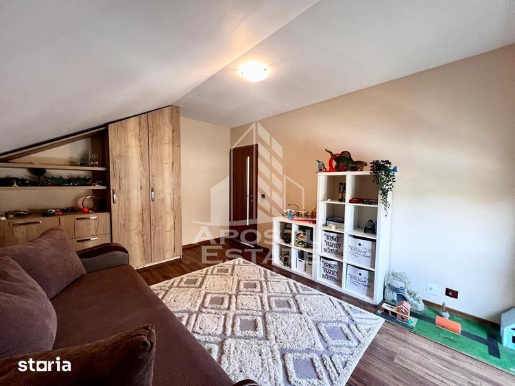 Casa 4 camere de vanzare, 2 bai, teren 535 Mp, Mosnita Noua - 4