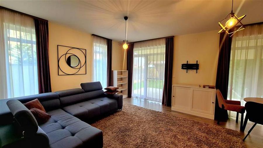 Duplex cu 4 camere cu Canalizare în Dumbrăvița