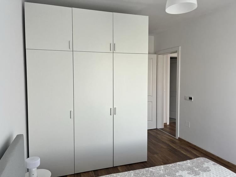 Apartament cu 3 camere decomandat în Popoveni