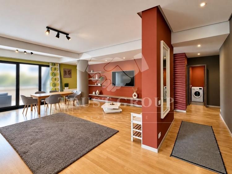 Apartament cu 4 camere decomandat, mobilat în Herăstrău