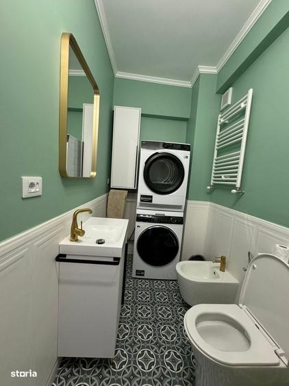 Apartament cu 4 camere în Central
