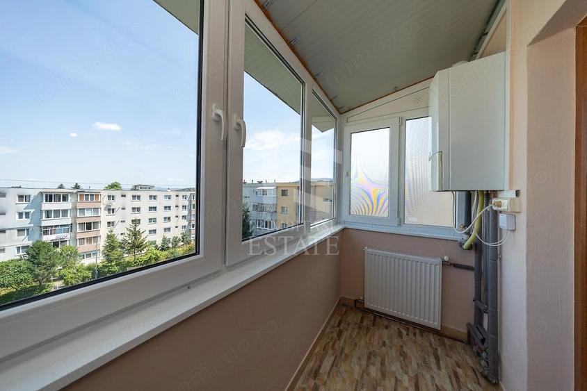 Apartament cu 3 camere decomandat în Electroprecizia